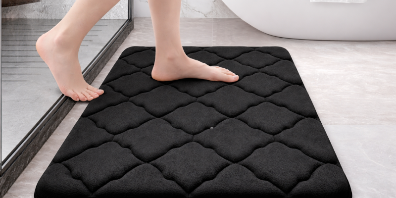 Bath Mat Buying Guide: Best Mats for Safety and Comfort